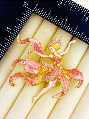Pink Enamel Fairy Brooch Pin Gold Tone Dancing Pixie Angel Rhinestone